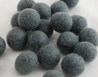 10 Felt Balls - 3cm - Slate Grey