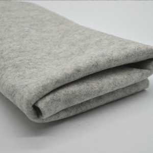 1mm Wool Felt Fabric | Pure European Craft Felt for Felting, Sewing & DIY | 100% Wool Fabric Sheet or by the Metre |  Natural Light Grey