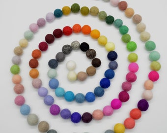 2 cm - 100% Wollfilz Pompons - 100 Count - Pick and Mix aus 101 Farben