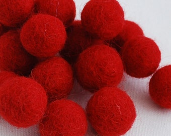 1.5cm Felt Balls - Red - Choose either 25 or 100 felt balls