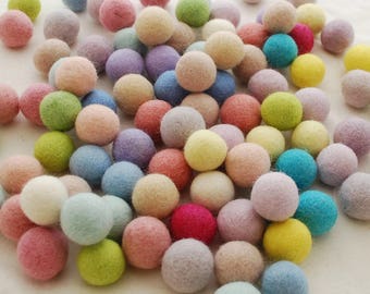 2.5cm - 100% Wool Felt Balls - 100 Count - Assorted Light, Pale & Pastel Colors