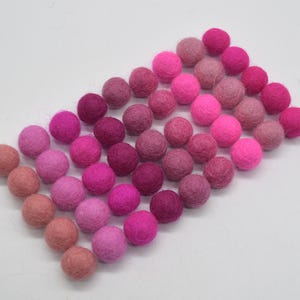 1.5cm Felt Balls - Pink Shades - Choose either 25 or 100 felt balls