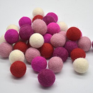 2cm - 100% Wool Felt Balls - 100 Count - Kitchen Garden Colours - Raspberry Pinks, Red & Cream