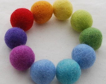 100% Wool Felt Balls - 2.5cm - 30 Count - Rainbow Colors
