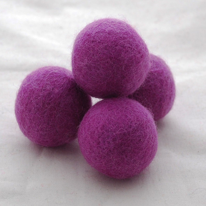 4cm Felt Balls 5 Count Amethyst Purple image 1