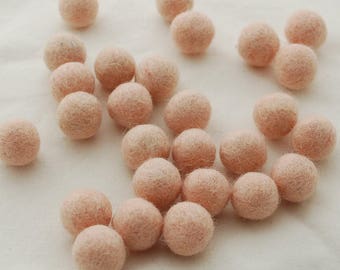 1.5cm Felt Balls - Peach Pink - Choose either 25 or 100 felt balls