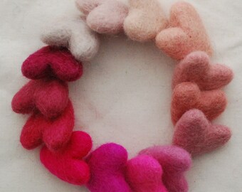 Assorted 100% Wool Felt Heart - 14 Count - Approx 3cm - Pink Colour Shades