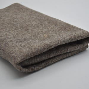 1mm Wool Felt Fabric | Pure European Craft Felt for Felting, Sewing & DIY | 100% Wool Fabric Sheet or by the Metre |  Natural Brown
