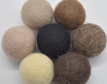 10 Felt Balls - 3cm - Neutral Colours