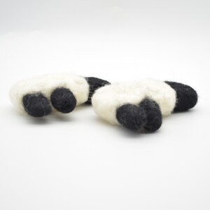 100% Wool Needle Felted Farm Animals Sheep Lamb 4 Count Black & White 11cm x 8cm x 2.5cm image 3