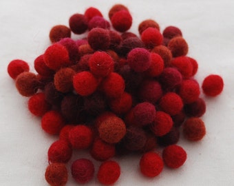 1cm / 10mm - 100% Wool Felt Balls - 100 Count - Assorted Red Color Shades