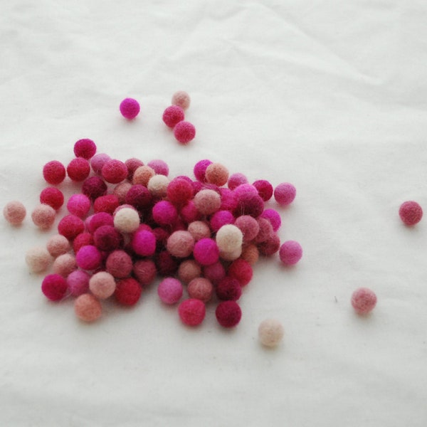 1cm / 10mm - 100% Wool Felt Balls - 100 Count - Assorted Pink Color Shades