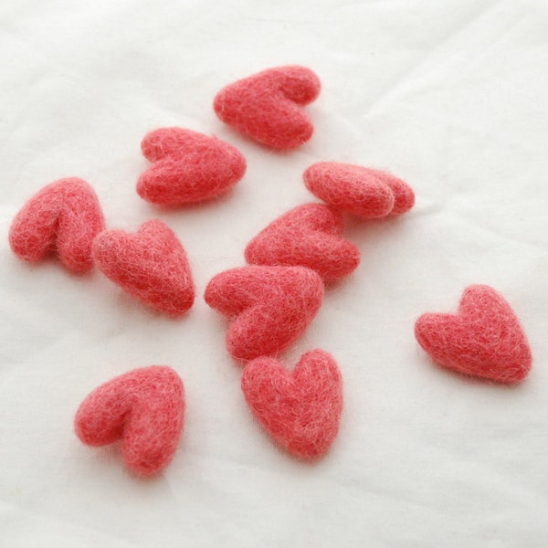 3cm 100% Wool Felt Hearts - 10 Count - Light Coral Red
