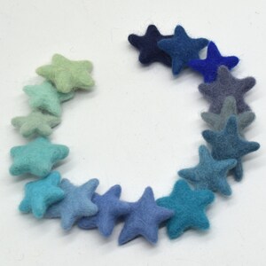 100% Wollfilz Stern - 16 Count - Blaue Farbtöne