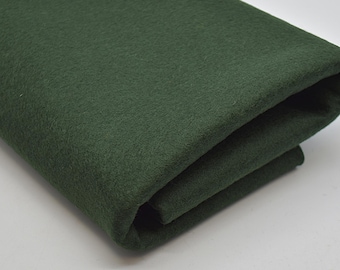 Dark Hunter Green 100% Wool Felt Fabric - 1mm Thick