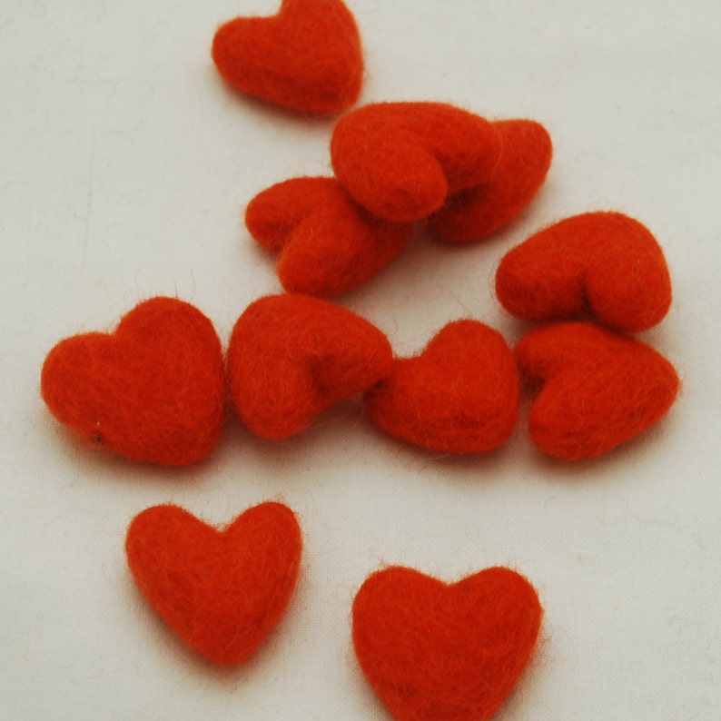 3cm 100% Wool Felt Hearts 10 Count International Orange image 1