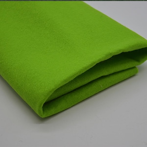1mm Wool Felt Fabric | Pure European Craft Felt for Felting, Sewing & DIY | 100% Wool Fabric Sheet or by the Metre |  Bright Lime Green