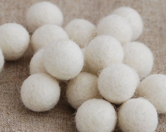 1.5cm Felt Balls - Ivory - Choose either 25 or 100 felt balls