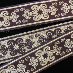 SENECHAL REVERSIBLE Jacquard trim in gold and very dark midnight brown. Sold by the yard. 1 1/8 inch wide. 583-D. Fleur de lis