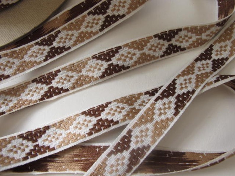 SCANDI DIAMONDS vintage Jacquard trim, beige and brown on white. Sold by the yard. 5/8 inch wide. V60-B. Geometric pattern, neutral tones image 1