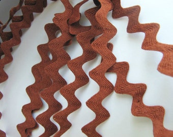 Ric Rac 5 yards lot all COTTON RIC RAC Chocolate Brown. 1/4 inch to 1/2 inch wide. 33-825-h