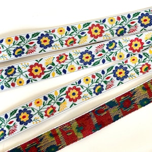 Bavarian SPRINGTIME FLORAL Jacquard trim. Red, blue, yellow, green, on white. Sold by the yard. 3/4 inch wide. 873-A Bavarian dress trim
