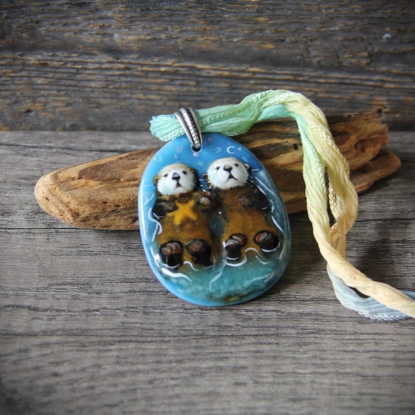 Hold my hand Sea otters - Fused glass pendant - Unique glass art by FannyD
