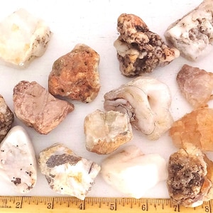 Lot of Interesting Rocks Stones Agates Bowl Filler Rocks Beach Home Decor Farmhouse Decor Cabin Rustic Bowl Filler Primitive Decor Natural