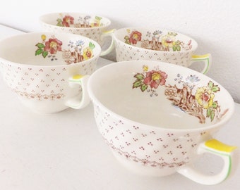 Floral Royal Doulton Grantham Teacups Set of Four Coffee Cups Tea Cups English Tea Cups Grantham Floral Pattern Replacements 1930's Style