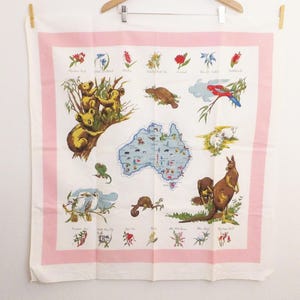 Australische Tischdecke Souvenir Wildtiere Kartentisch quadratisch Textil Floral Fauna Australien Landkarte Down Under Koala Schnabeltier Känguru