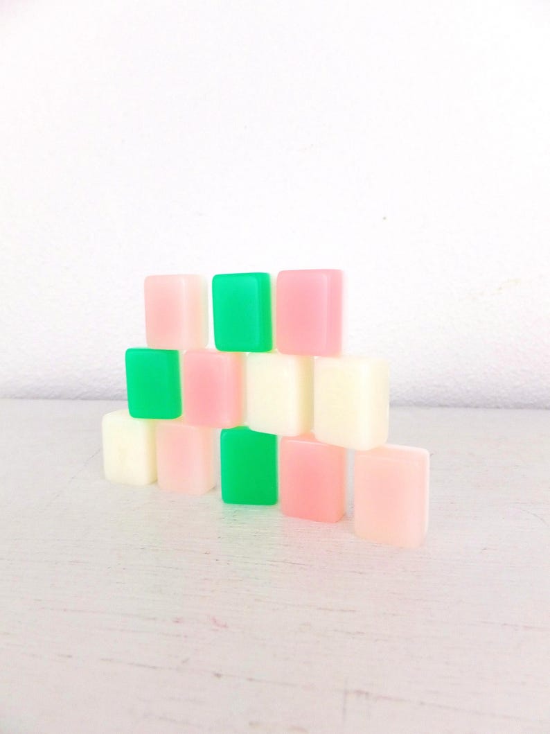 Vintage Mahjong Tiles: Acrylic Lucite Game Pieces, Jewelry Supply (12 Random Pieces) image 4
