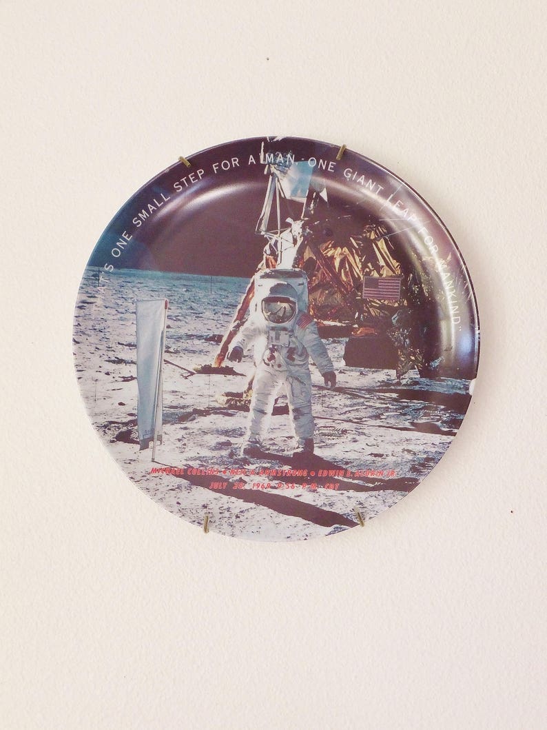 Vintage Moon Landing Souvenir Plate Melamine Plate Apollo Moon Landing Plate Space Decor NASA Nerd Decor Texas Ware Melamine Plate Vtg 1969 image 2