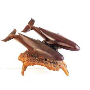 Escultura vintage de ballena de madera de hierro, decoración náutica para el hogar, playa, escultura oceánica, ballenas jorobadas, figura de ballena de madera de burlwood, escultura de vida marina