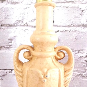 Vintage Neoclassical Pink Table Lamp: Bedside Nightstand Light