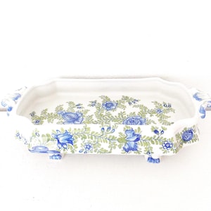 Vintage Jay Willfred Italy Pottery Serving Dish: Hand-Painted Floral Decor