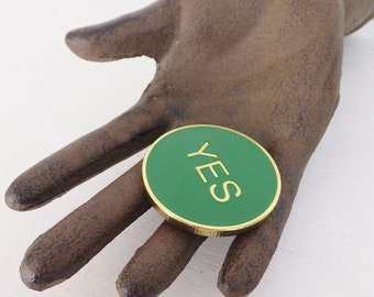 Decision Coin Yes or No Coin Choice Coin Brass Red Green Libra Gift Gambling Coin Fate Choice Flip Coin Enamel Brass Yes No Flip Fate Coin