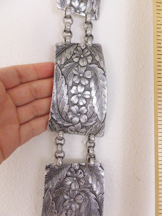 Vintage Floral Metal Belt Chain Belt Feminine Arm… - image 4