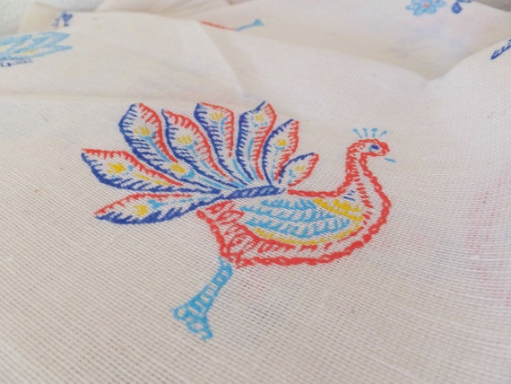Voilage Faux Semi vintage avec Faux Voilage broderie Floral imprimé bleu jaune rouge sur tissu mélange lin coton tissé texturé blanc d’été à coudre 098a7b Voilage Faux Semi vintage avec Faux Voilage broderie Floral imprimé bleu jaune rouge sur tissu mélange lin coton tissé texturé blanc d’été à coudre 098a7b