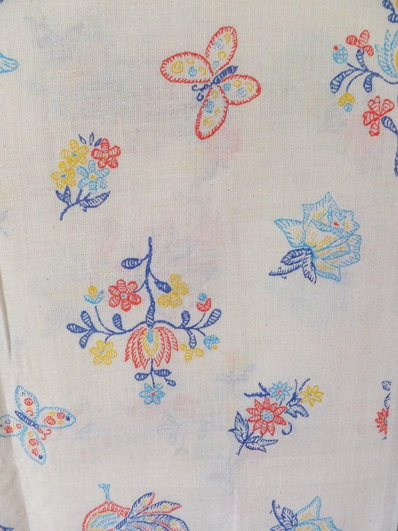 Voilage Faux Semi vintage avec Faux Voilage broderie Floral imprimé bleu jaune rouge sur tissu mélange lin coton tissé texturé blanc d’été à coudre 098a7b Voilage Faux Semi vintage avec Faux Voilage broderie Floral imprimé bleu jaune rouge sur tissu mélange lin coton tissé texturé blanc d’été à coudre 098a7b