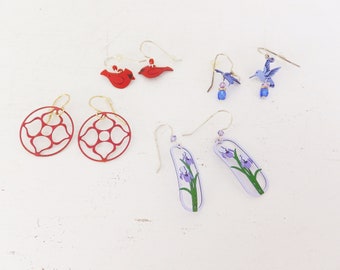 Bird Flower Earring Set 1990's Laser Cut Earrings Red Robin Earrings Blue Hummingbird Earrings Purple Iris Earring Mom Gift Nature Earrings