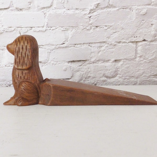 Dog Door Stop Hand Carved Wooden Cocker Spaniel Doggie Doorstop Folk Art Carving Vintage Puppy Figure Door Wedge Traditional English Decor