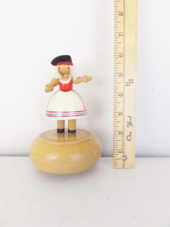 Vintage Wooden Music Box Turning Musical Figurine Wooden Music Box