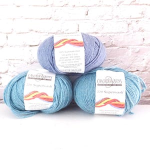 Cascade 220 Superwash Wool Yarn Lot: Blue & Turquoise, DK Weight