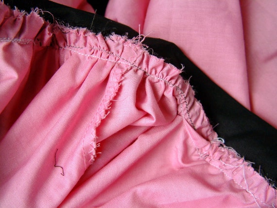 1950's Sock Hop Skirt Pink Polka Skirt Costume Sk… - image 7