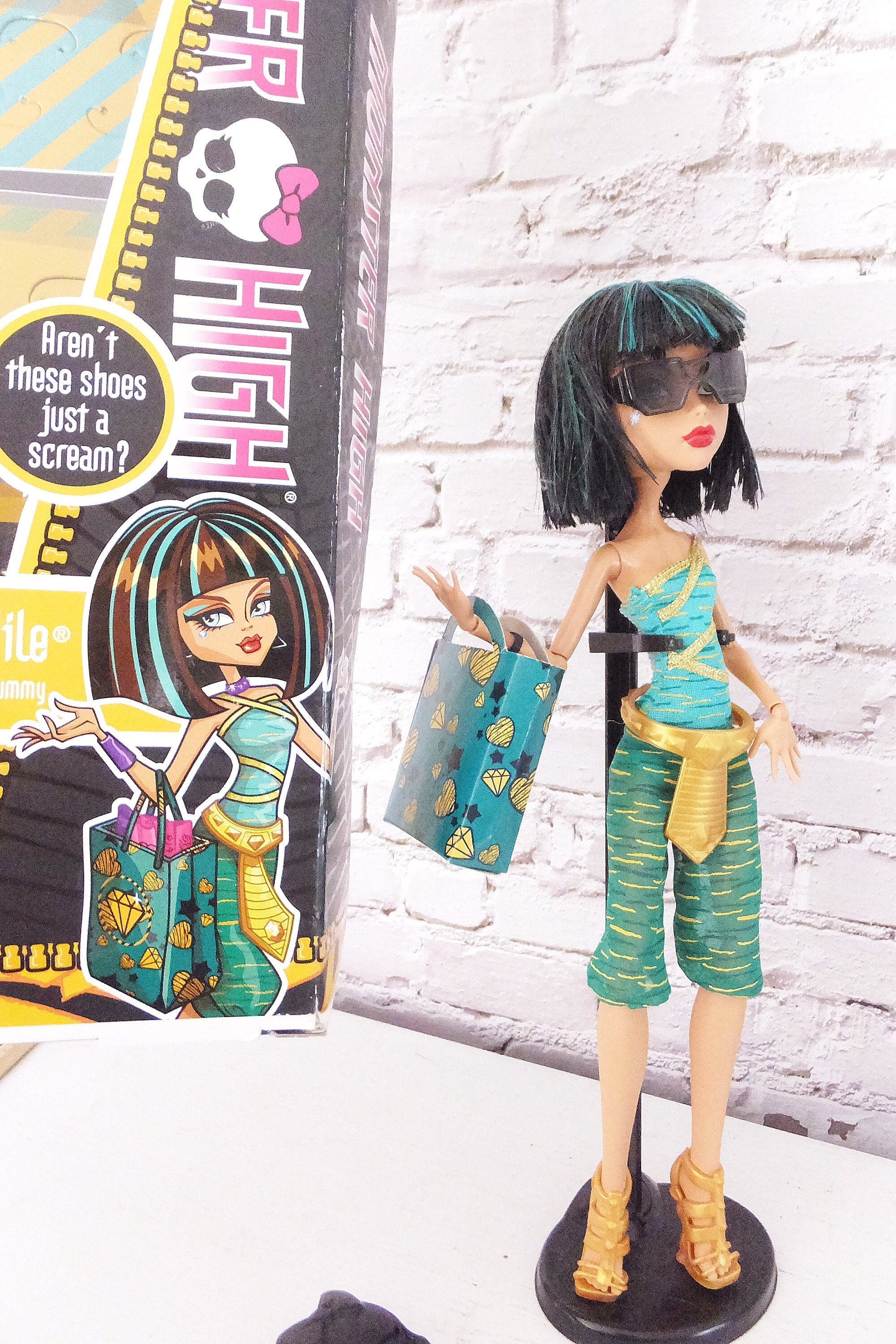 Nefera de nile boo york na caixa doll mattel  Monster high, Monster high  dolls, Monster high characters