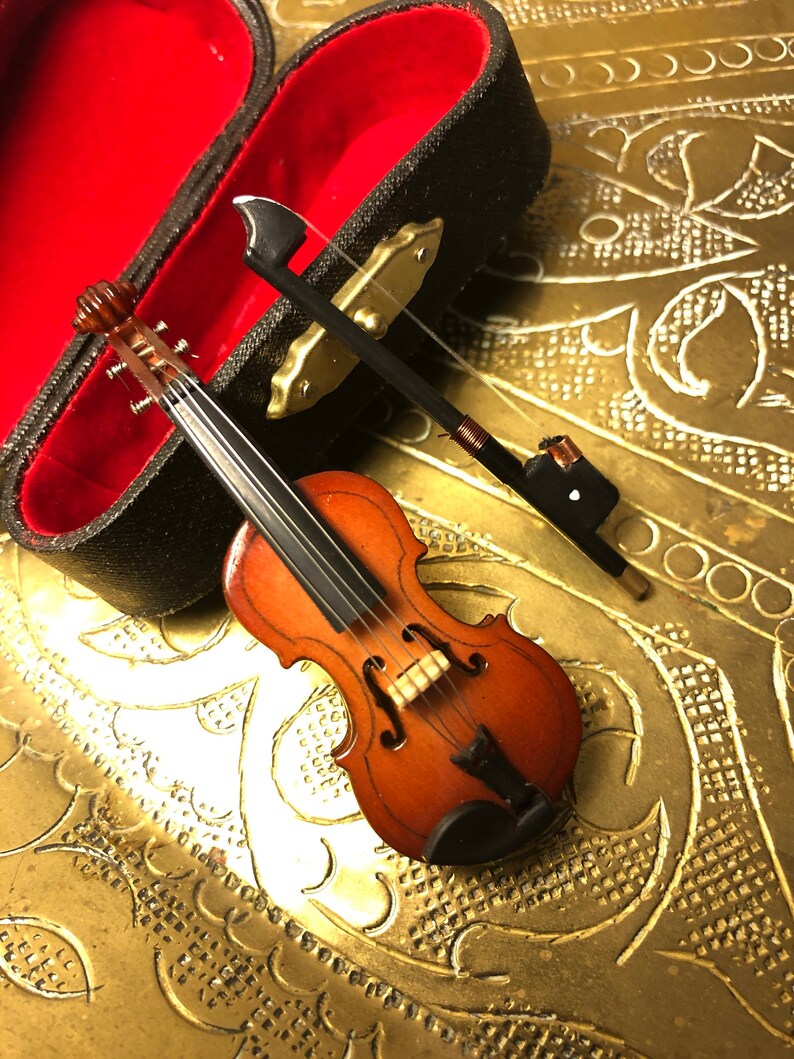 small world toys violin