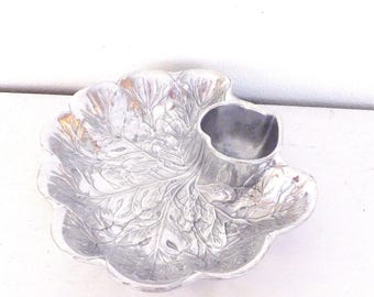 Tazón de chips de rábano y col con salsa vintage Wilton Armetale