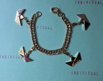 Origami BOAT CHARM BRACELET, Shiny Gold Plated, Vintage Chain, Zinc Boat Charms, Mobile & TransformingJewelry, Attach Anywhere Boat Charms