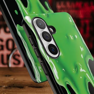 Grönt slime-skal till din nya Samsung Galaxy S26 | Roligt telefonskal, 3D-effekt, Halloween-present, gegga, snor-telefonskal bild 4