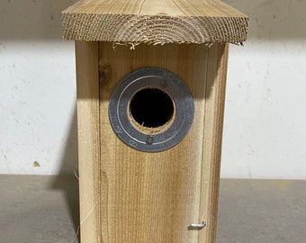 6 pack- Bluebird house w/metal protector and EZ open latch